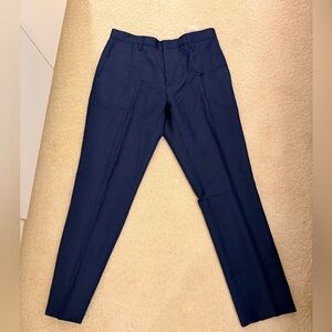 BURBERRY London Men's Navy Dress Pants - Classic Tailored Fit size 46s